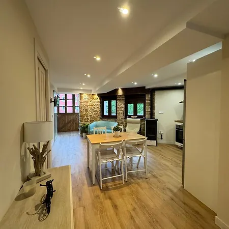 Apartamento La Casa De Cuatro Caminos Arenas De Cabrales